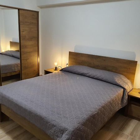 Eleousa Perama View Apartments מראה חיצוני תמונה